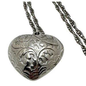 Romantic Puff Heart Pendant Necklace Ornate Scroll Embossed Twisted Rope Chain